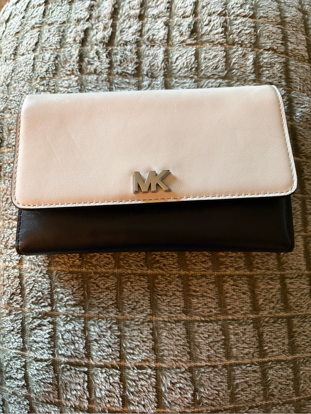 Michael Kors Two-Tone Leather Clutch Wallet - Off- White and Black